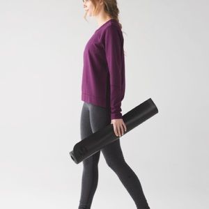 Lululemon Belle Long Sleeve Heathered Red Grape Small Purple Sweatshirt Pleated